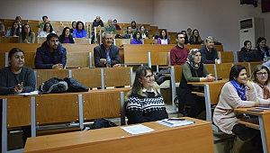 ÇOMÜ PERSONELİNE YÖNELİK HİZMET İÇİ EĞİTİM PROGRAMI DÜZENLENDİ