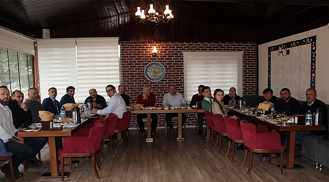 İYİ PARTİ ÇAN İLÇE TEŞKİLATI'NDAN BASIN MENSUPLARINA KAHVALTI