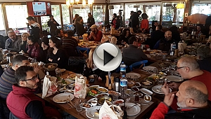 MUTAN GAZETECİLERİ YİNE UNUTMADI