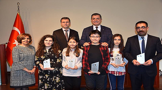 TROYA'DAN ÇANAKKALE'YE MASAL YARIŞMASI ÖDÜL TÖRENİ DÜZENLENDİ