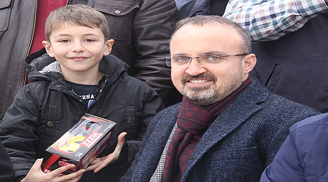 TURAN, GİDER BİRLİKTE KUMKALE KÖYÜNÜ ZİYARET ETTİLER