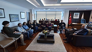 BAŞKAN GÖKHAN, HAYVAN SEVERLER İLE BULUŞTU