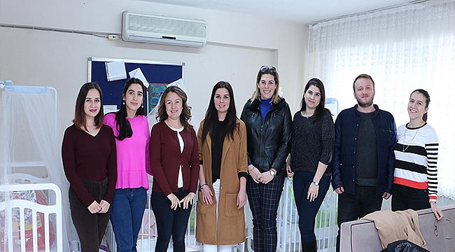 ÇANAKKALE BAROSU'NDAN HAMİYET- FERUDUN SÖZEN SEVGİ EVLERİ ÇOCUK YUVASI'NA ZİYARET