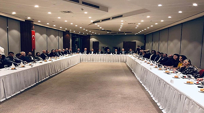 ÇANAKKALELİ TURİZMCİLER 2023'E HAZIRLANIRKEN ŞEHRİN DE HAZIR OLMASINI İSTİYOR