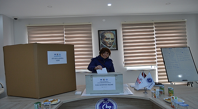 KADIN VE GENÇ GİRİŞİMCİLERİN SEÇİM HEYECANI