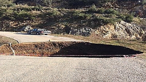 YOLİNDİ KÖYÜ YOLU TRAFİĞE KAPATILDI
