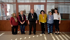 4. GELENEKSEL ALTIN YILLAR SATRANÇ TURNUVASI SONA ERDİ