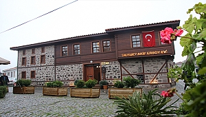 ALLAH BU MİLLETE BİR DAHA İSTİKLÂL MARŞI YAZDIRMASIN