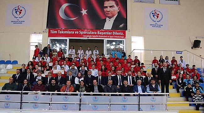 ANADOLU YILDIZLAR LİGİ ÇANAKKALE TAEKWONDO ŞAMPİYONASI SONA ERDİ