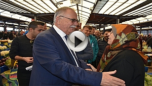 BAŞKAN GÖKHAN CUMA PAZARI'NDA ESNAF VE KENTLİ İLE İÇ İÇE