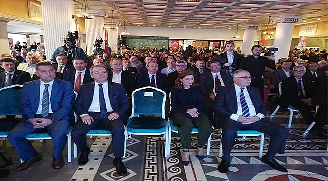 "BU KENTİN BAŞKANI OLMAKTAN GURUR DUYUYORUM"