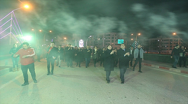 ÇAN'DA CHP'NİN İKTİDAR YÜRÜYÜŞLERİ VE ÖZ'ÜN MİTİNGLERİ BAŞLADI