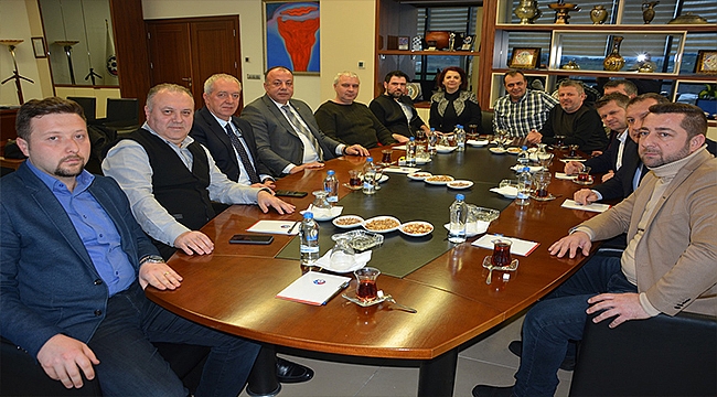 ÇANAKKALE MÜSİAD YENİ YÖNETİMİNDEN ÇTSO'YA ZİYARET