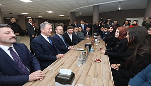 ÇOMÜ ÖĞRENCİ KONSEYİ 92 ÜNİVERSİTE BAŞKANINA EV SAHİPLİĞİ YAPTI