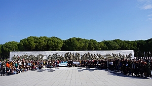 ÇOMÜ ÖĞRENCİ KONSEYİ VE ÇSATT'TAN TARİHİ REKOR: ECDADIN İZİNDE 750 NEFER