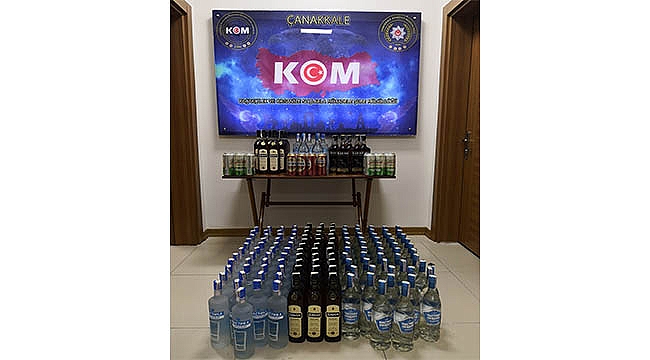 FERİBOT İSKELESİNDE 196 ŞİŞE KAÇAK İÇKİ ELE GEÇİRİLDİ