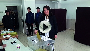 İSKENDEROĞLU: "MİLLETİN TERCİHİ BAŞIMIZIN TACIDIR"