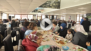 MHP LAPSEKİ'DE "BİRLİK VE DAYANIŞMA KAHVALTISI" DÜZENLEDİ