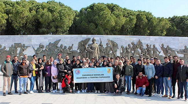 TÖMER ÖĞRENCİLERİNE YÖNELİK ŞEHİTLİK GEZİSİ DÜZENLENDİ