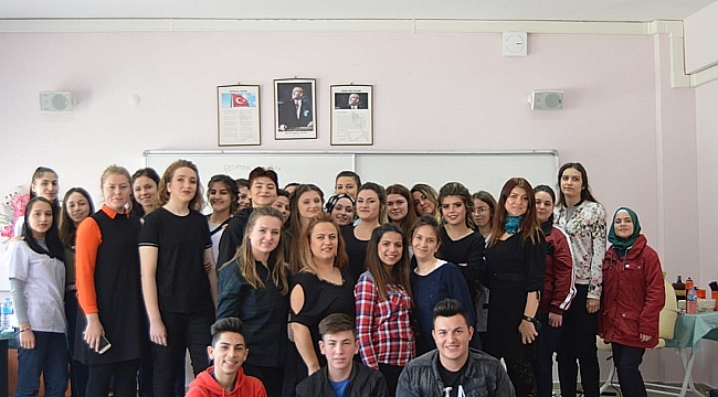 USTALAR ÇIRAKLARLA BULUŞUYOR