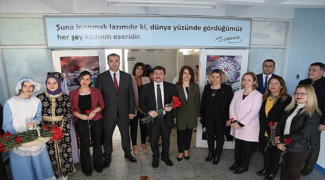 VALİ ORHAN TAVLI' NIN "8 MART DÜNYA KADINLAR " GÜNÜ MESAJI