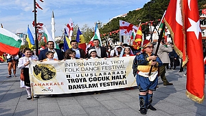 "2. ULUSLARARASI TROYA ÇOCUK HALK DANSLARI FESTİVALİ BAŞLADI"