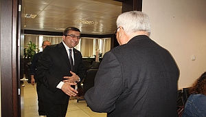 20 YILLIK ESKİ BAŞKAN TEBRİK ZİYARETLERİNE MEMLEKETİNDEN BAŞLADI