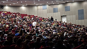 "7 KOCALI HÜRMÜZ" BİR KEZ DAHA SAHNEDE