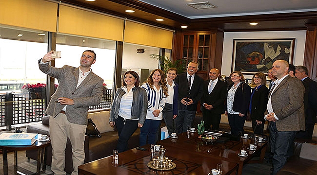 BAŞKAN GÖKHAN, KOOPERATİFÇİLİK ÇALIŞMALARINI İNCELEMEK ÜZERE İZMİR'DE