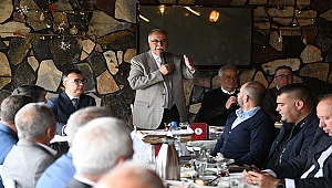 BAŞKAN GÖKHAN, MUHTARLARLA BİR ARAYA GELDİ