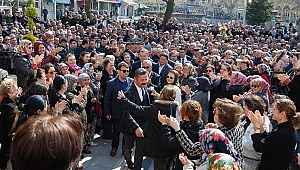 BAYRAMİÇ BELEDİYE BAŞKANLIĞINDA DEVİR TESLİM