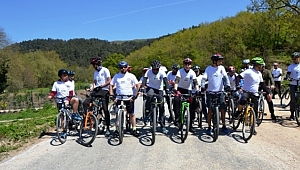 BİGA'DA BİSİKLET YARIŞI YAPILDI