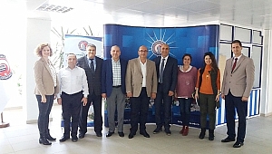 BİGA ORGANİZE SANAYİ BÖLGESİ YÖNETİMİ BİGA MESLEK YÜKSEKOKULUNU ZİYARET ETTİ