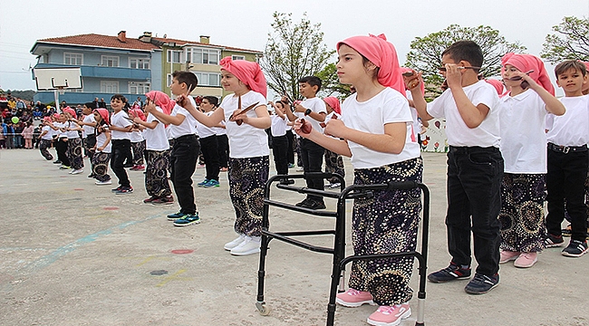 ÇAN´DA 23 NİSAN ULUSAL EGEMENLİK VE ÇOCUK BAYRAMI KUTLANDI