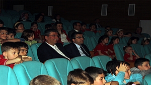 ÇAN'DA "İYİLİĞİN GÜCÜ" ÇOCUK TİYATROSU SERGİLENDİ