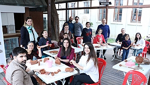 ÇANAKKALE BAROSU'NDAN KEYİFLİ SERAMİK ETKİNLİĞİ