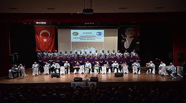 ÇANAKKALE BELEDİYESİ TEOMAN ALPAY SANAT MÜZİĞİ KOROSU FİNAL KONSERİNİ VERDİ