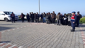 ÇANAKKALE'DE 42 MÜLTECİ YAKALANDI