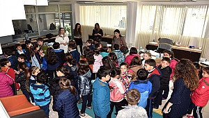 ÇANAKKALE KOLEJİ'NİN MİNİK ÖĞRENCİLERİNDEN ÇANAKKALE BELEDİYESİNE ZİYARET