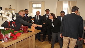 CHP MECLİS ÜYELERİ MAZBATALARINI ALDI