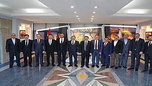 İL GENEL MECLİS ÜYELERİ VALİLİĞİ ZİYARET ETTİ