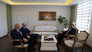 TURİZMCİLERDEN VALİLİĞE ZİYARET