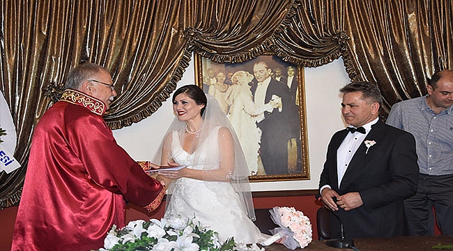 YENİ DÖNEMİN İLK NİKAHINI KIYDI