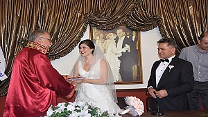 YENİ DÖNEMİN İLK NİKAHINI KIYDI