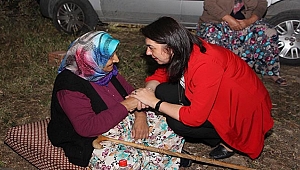 ANNELERİMİZ HER ZAMAN BAŞIMIZIN TACIDIR