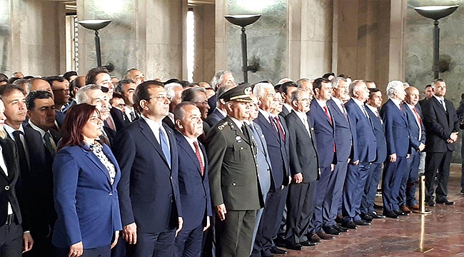 BAŞKAN GÖKHAN ANITKABİR'DE
