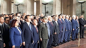 BAŞKAN GÖKHAN ANITKABİR'DE