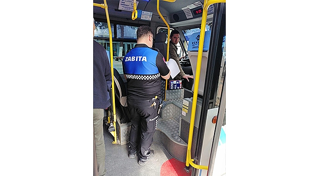 BİGA'DA ZABITADAN TOPLU TAŞIMA ARAÇLARINA DENETİM