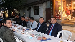 ÇAN'DA VATANDAŞLAR VE ESNAFLAR İFTAR VERDİ