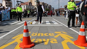 ÇANAKKALE'DE TRAFİK HAFTASI KUTLANDI
